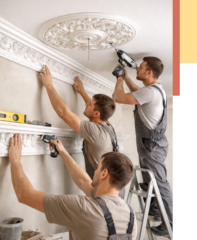 Монтаж лепнины на потолок в Первоуральске от 3294 руб. быстро и недорого | ОТДЕЛОЧНИК-Прв